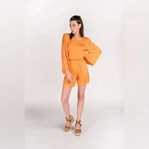 NWT | Velvet by Graham & Spencer | Adina Flare Satin Shorts - Size: L